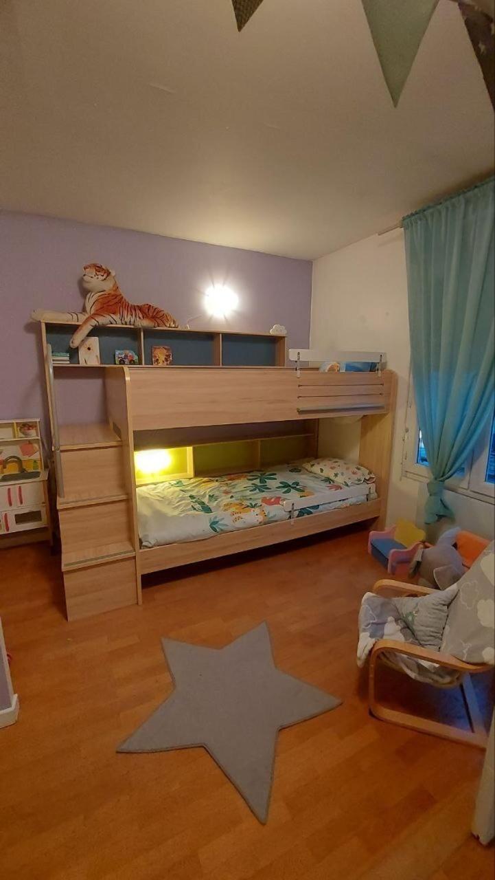Appartement Familial Pour 6 Adultes Et 5 Enfants A 10 Min De Disney バイー・ロマンヴィリエ エクステリア 写真